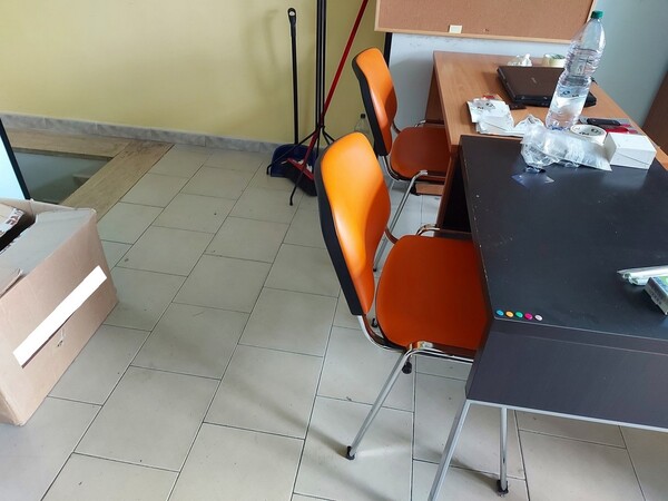 1#7524 Arredi per ufficio in vendita - foto 25