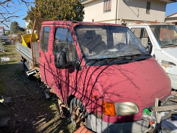 Autocarri in vendita