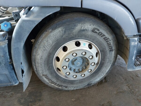 12#7528 Trattore per semirimorchio Iveco Magirus in vendita - foto 9