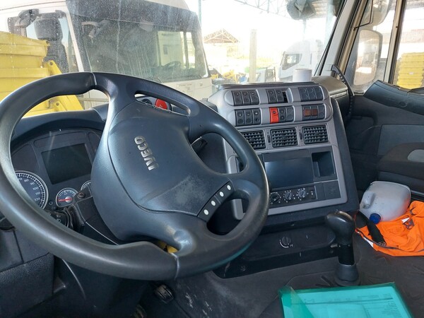 12#7528 Trattore per semirimorchio Iveco Magirus in vendita - foto 14