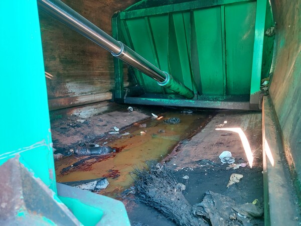 15#7528 Autocompattatore Scania in vendita - foto 10