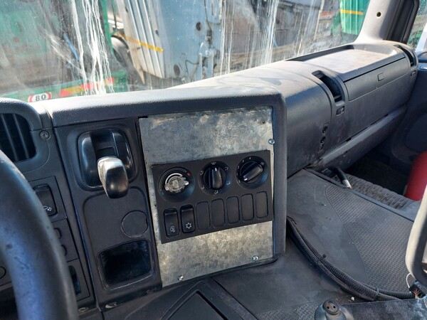 15#7528 Autocompattatore Scania in vendita - foto 13