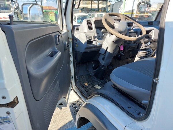 2#7528 Autocarro con pianale Nissan in vendita - foto 12
