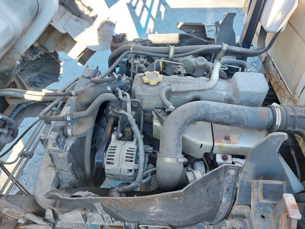 2#7528 Autocarro con pianale Nissan in vendita - foto 20