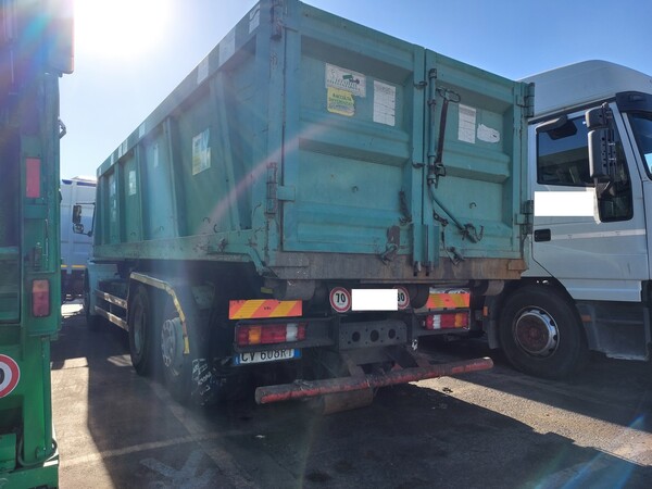 25#7528 Autocarro con scarrabile Daimlerchrysler in vendita - foto 3