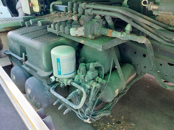 25#7528 Autocarro con scarrabile Daimlerchrysler in vendita - foto 7