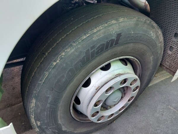 25#7528 Autocarro con scarrabile Daimlerchrysler in vendita - foto 8