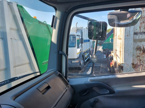 25#7528 Autocarro con scarrabile Daimlerchrysler in vendita - foto 16