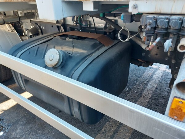 27#7528 Autocompattatore Renault in vendita - foto 11