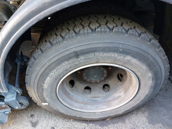 28#7528 Spazzatrice Iveco in vendita - foto 10