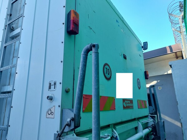 32#7528 Lavacassonetti Iveco in vendita - foto 5