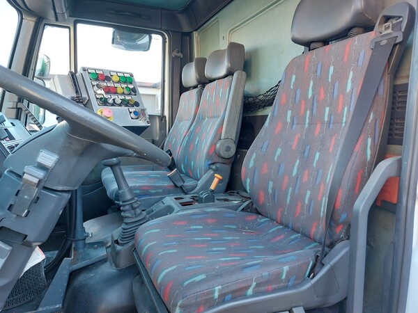 32#7528 Lavacassonetti Iveco in vendita - foto 14