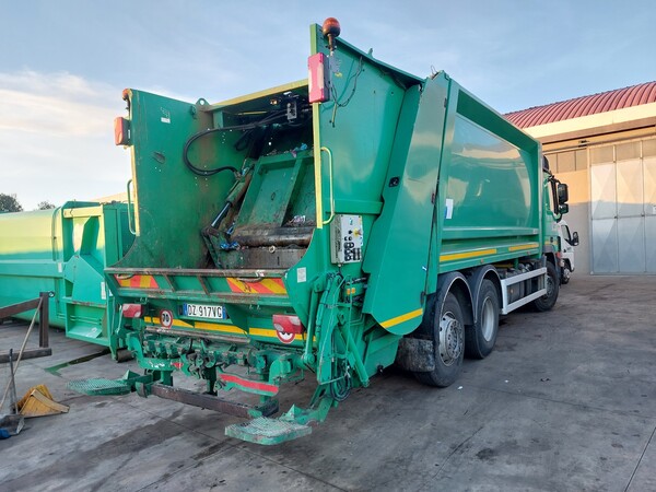 42#7528 Autocompattatore Daimler in vendita - foto 4