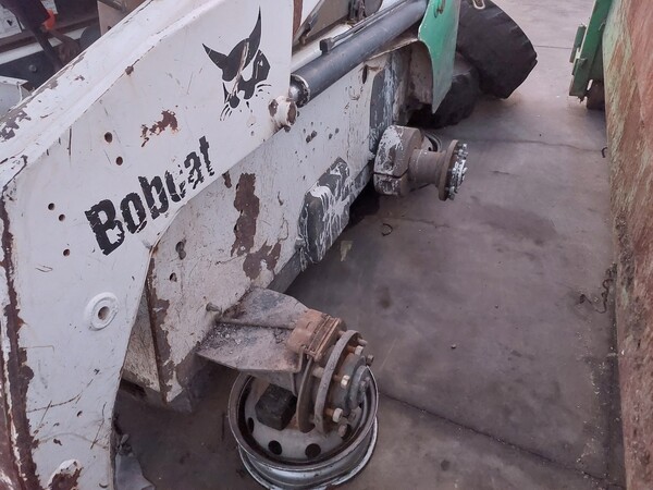 49#7528 Mini pala gommata Bobcat in vendita - foto 8
