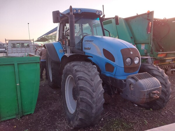 Trattori agricoli in vendita