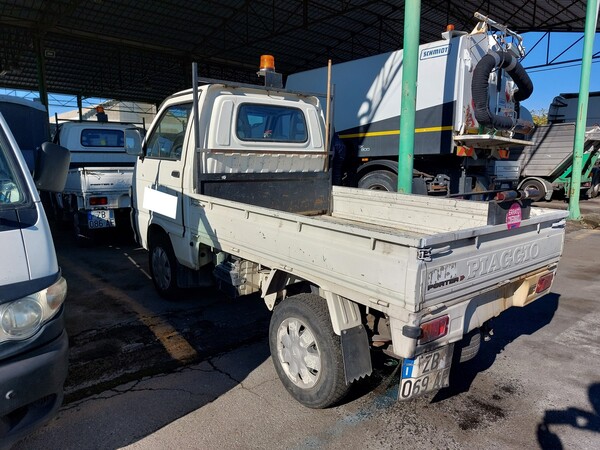 6#7528 Autocarro con pianale Piaggio in vendita - foto 5