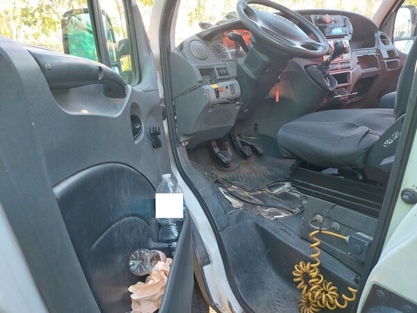 62#7528 Mini compattatore vasca Iveco in vendita - foto 9