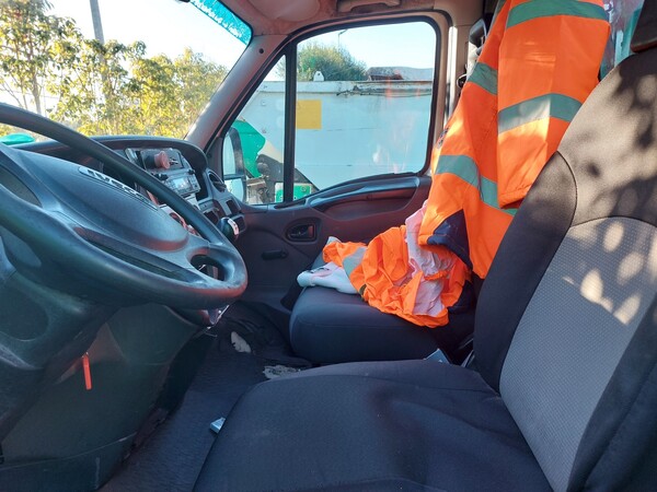 62#7528 Mini compattatore vasca Iveco in vendita - foto 10