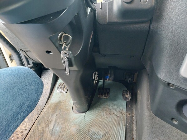 73#7528 Trattore per semirimorchio Iveco Magirus in vendita - foto 14