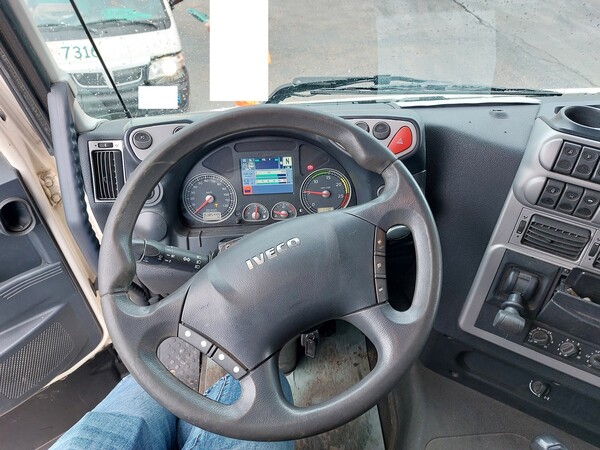 73#7528 Trattore per semirimorchio Iveco Magirus in vendita - foto 15
