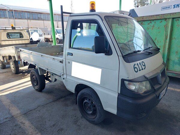 8#7528 Autocarro con pianale Piaggio in vendita - foto 3