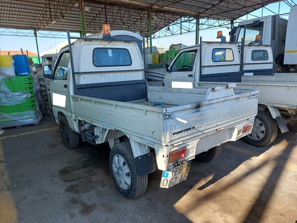 8#7528 Autocarro con pianale Piaggio in vendita - foto 5