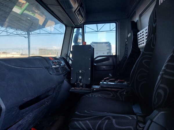 9#7528 Autoveicolo Iveco in vendita - foto 13