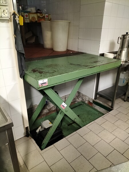 14#7530 Attrezzature da cucina in vendita - foto 17