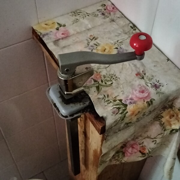 20#7530 Padelle e vassoi in vendita - foto 26