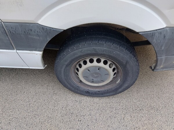 14#7533 Furgone coibentato Mercedes in vendita - foto 7