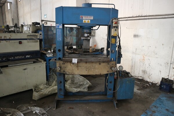 Presse meccaniche in vendita