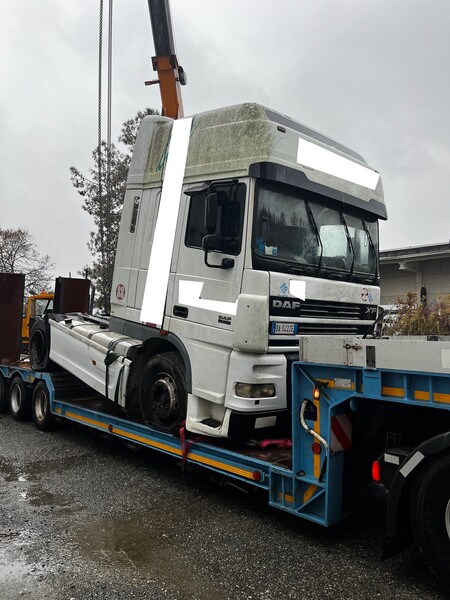 1#7545 Trattore stradale Daf e semirimorchi CCFC in vendita - foto 25