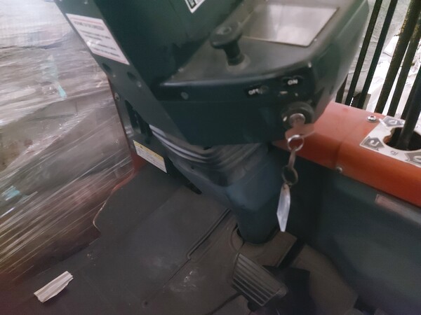 4#7551 Carrello elevatore elettrico Nissan in vendita - foto 3
