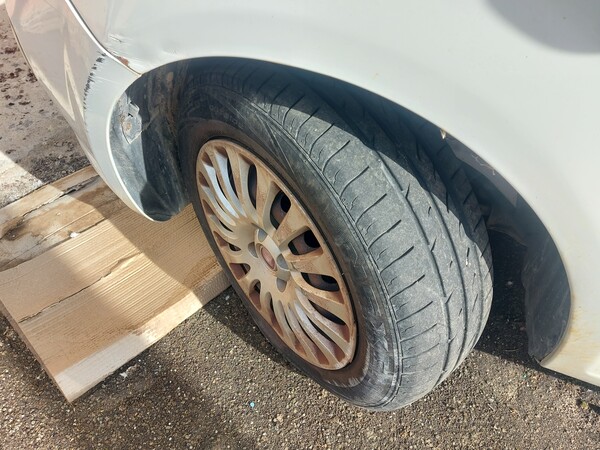 8#7551 Autovettura Fiat Punto in vendita - foto 6