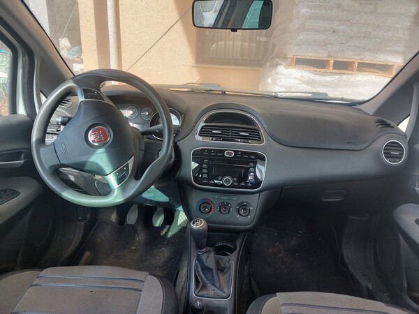 8#7551 Autovettura Fiat Punto in vendita - foto 8