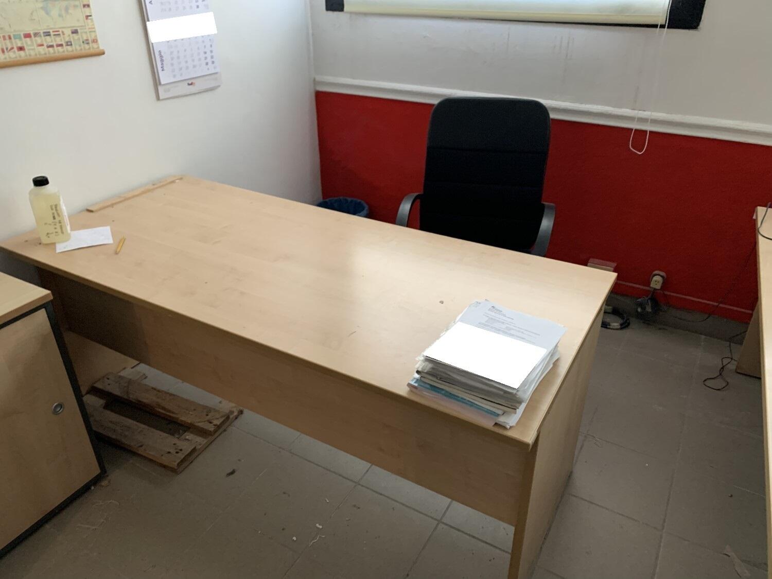 Lot Office furniture