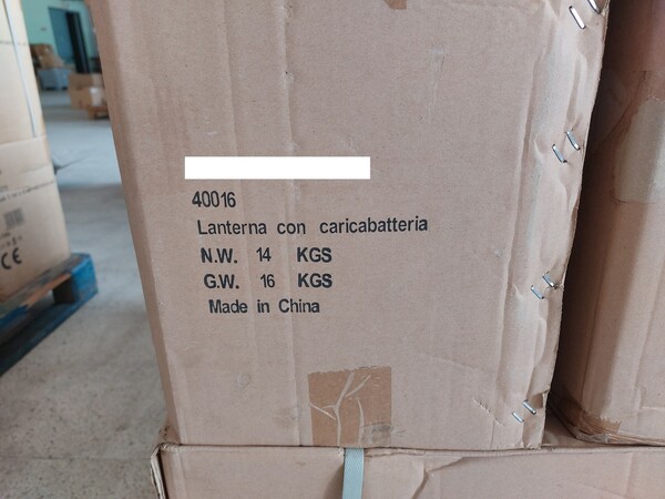 31#7556 Attrezzatura subacquea e imballaggi in vendita - foto 9