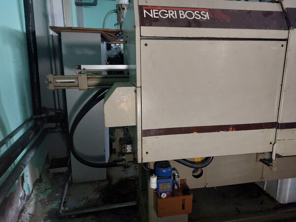 9#7556 Pressa a iniezione Negri Bossi in vendita - foto 6