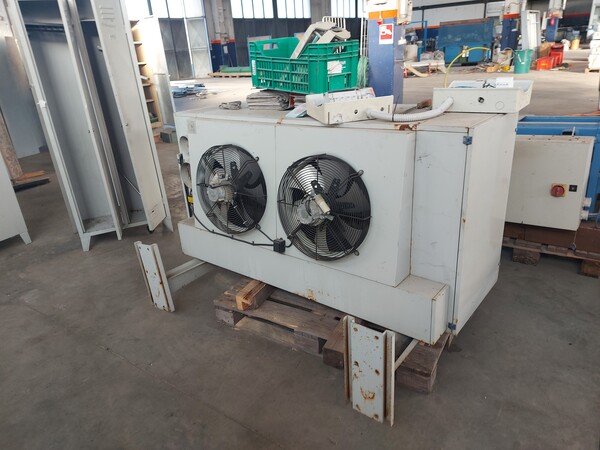 3#7558 Prodotti finiti e macchinari per produzione refrigeratori in vendita - foto 26