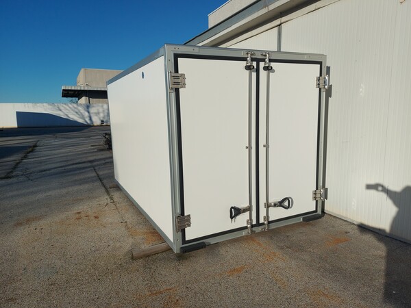 3#7558 Prodotti finiti e macchinari per produzione refrigeratori in vendita - foto 33
