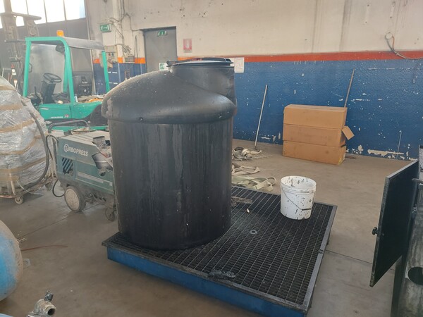 3#7558 Prodotti finiti e macchinari per produzione refrigeratori in vendita - foto 42
