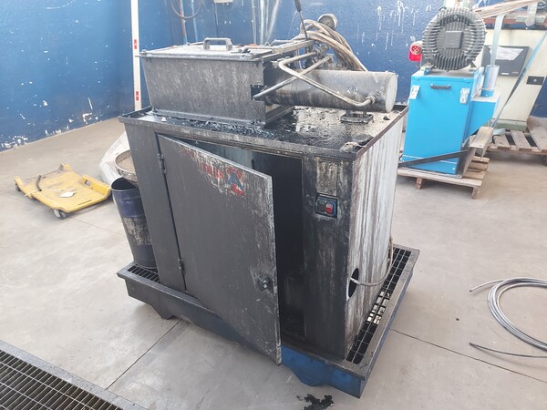 3#7558 Prodotti finiti e macchinari per produzione refrigeratori in vendita - foto 43