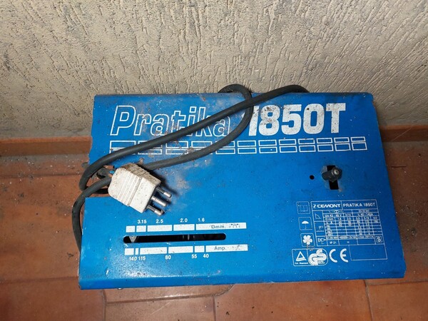 67#7559 Materiale ferroso ed attrezzature per la lavorazione del ferro in vendita - foto 13