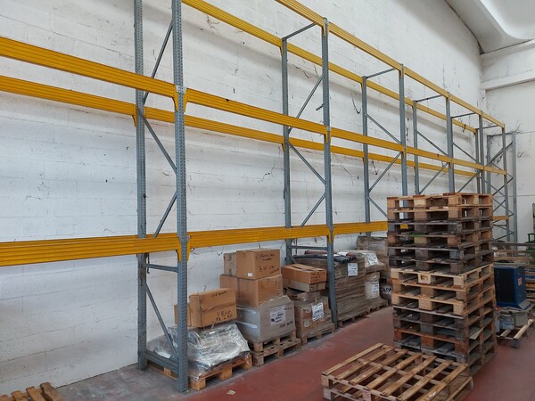 1#7561 Scaffalatura industriale e  confezionatrice Gramegna in vendita - foto 1