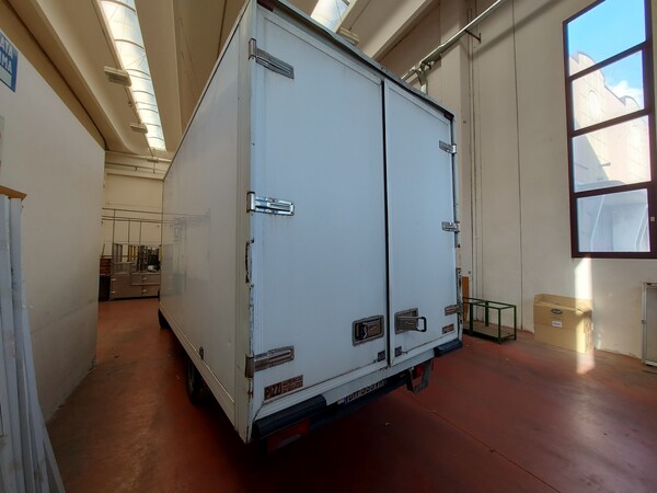 71#7561 Autocarro Iveco in vendita - foto 8