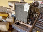 Image 8 - Generator set and compressor - Lot 21 (Auction 7562)