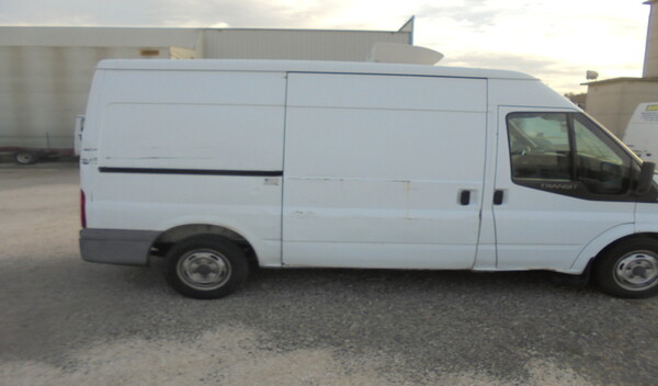 4#7565 Furgone isotermico Ford in vendita - foto 3