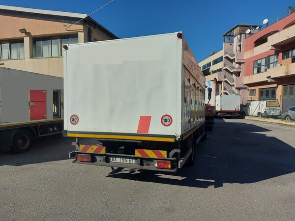 11#7570 Autocarro Iveco in vendita - foto 10