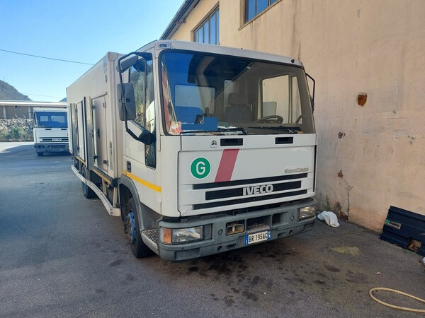 Autocarri in vendita