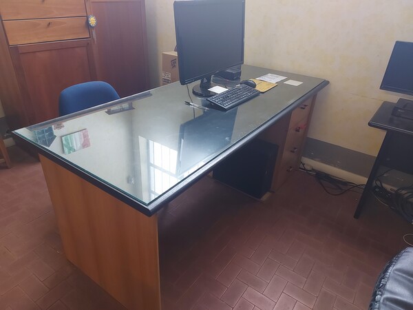 24#7579 Stufe a pellet e attrezzature per ufficio in vendita - foto 6